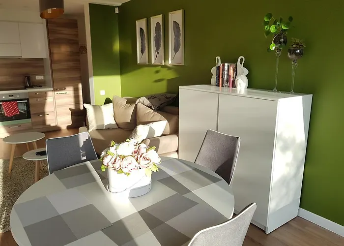 Felix Free Parking *